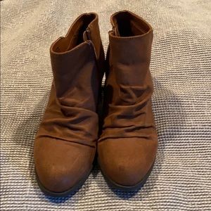 Brown wedge heels 7.5